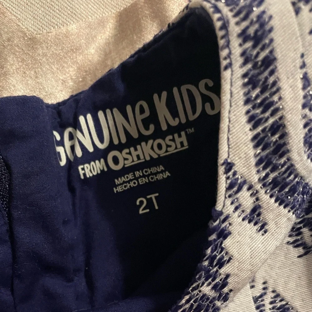 Christmas girls size 2 Oshkosh B'gosh Navy and White Patterned Casual Dress w